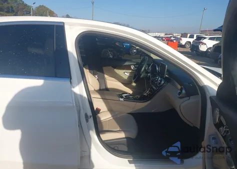 2018 Mercedes-Benz C 300 from USA, damaged, VIN WDDWF4JB0JR347685